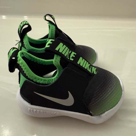Nike Other - Baby Slip-On Nike Sneakers 2C